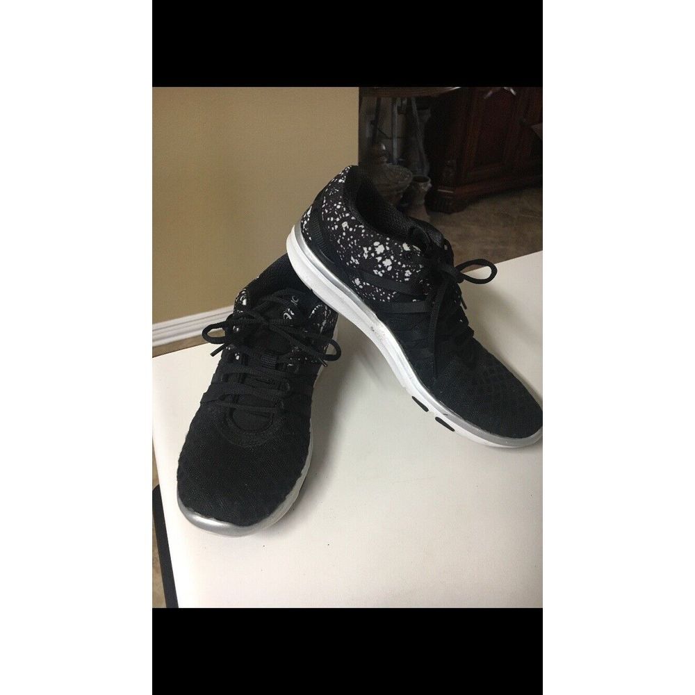 ASICS women's‎ shoes size 6.5